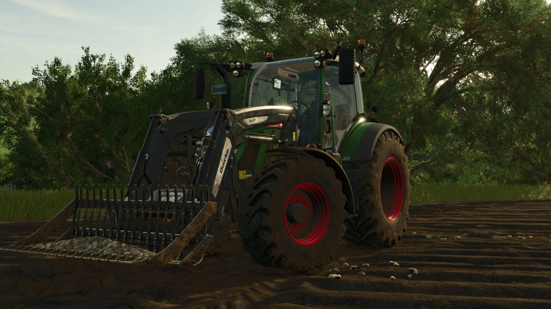 FS25 mods: Quicke Stengrep Pack v1.0.0.0 featuring a tractor with a fork attachment on a field, surrounded by trees.