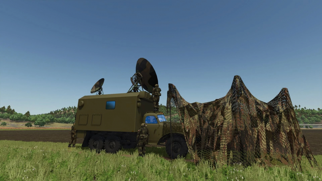 Zil 157 Aparatownia P12 mod in FS25 with soldiers and camo netting in a field.