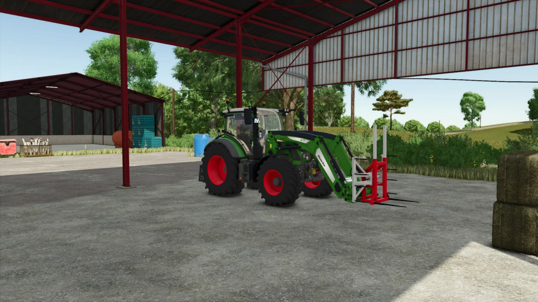 Tractor with Galonnier GG21 mod in FS25 on farmyard.