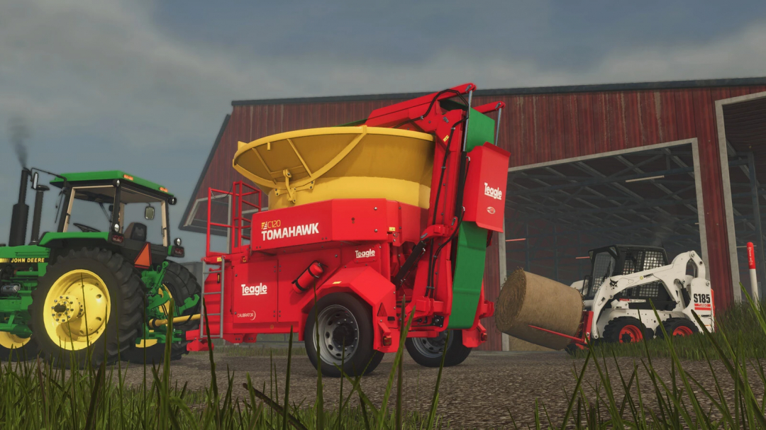 FS25 mod Teagle Tomahawk C120 v1.0.0.0 in front of a barn with a tractor and a loader nearby.