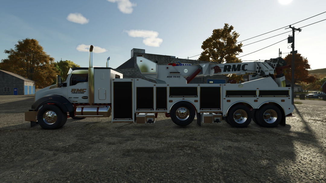 Kenworth T880 Rotator mod in FS25, showcasing detailed truck design.