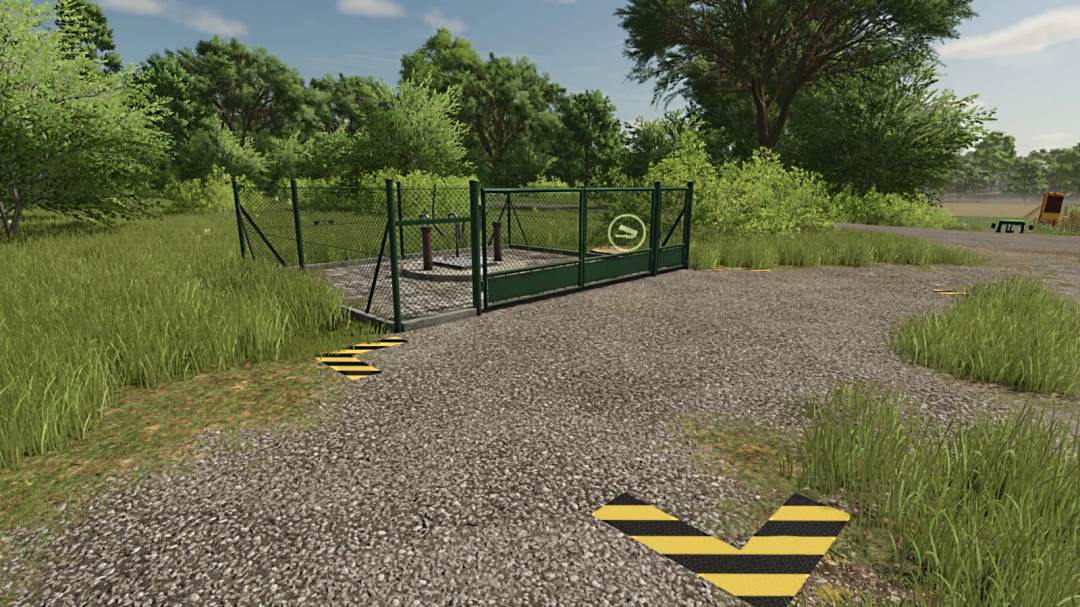 FS25 Slurry Selling Station mod featuring a fenced area with greenery, designed for efficient farm management.