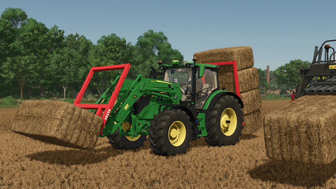 FS25 mod Altec M 20 D v1.0.0.0 showing a green tractor lifting hay bales in a field.