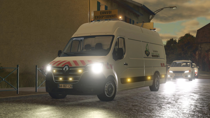 fs25-mods, Renault Master L4H3 mod for FS25 with headlights on, driving on a wet road.