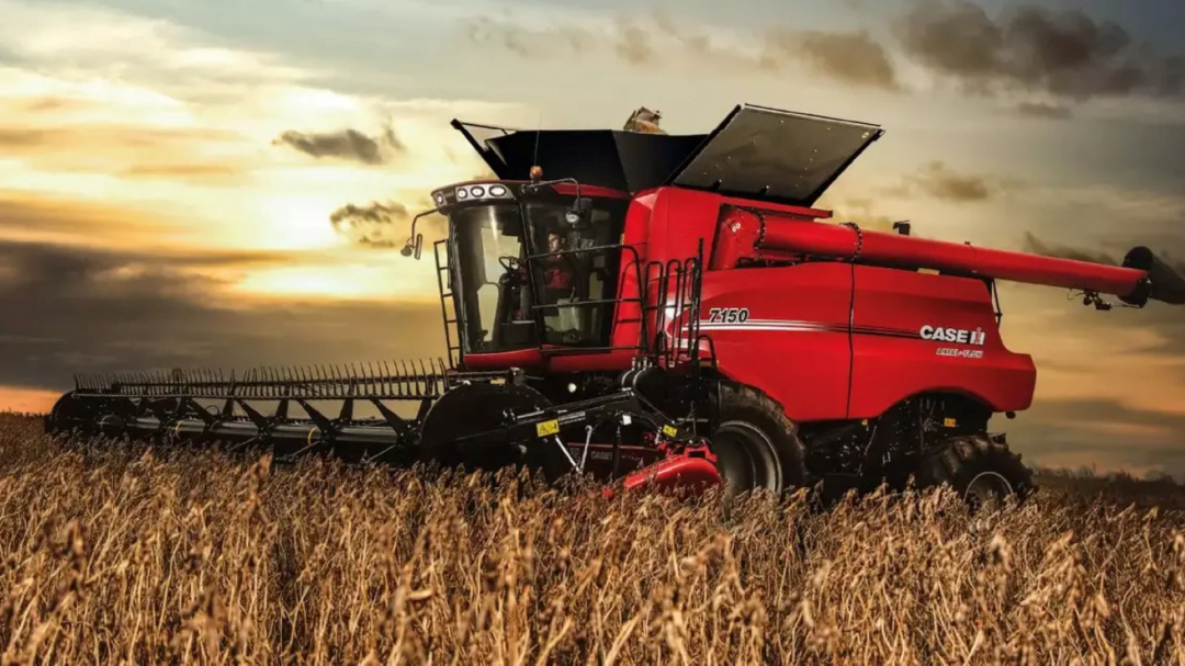 CaseIH Axial Flow 7150 combine harvester in a field, featured in FS25 mods for Farming Simulator 25.