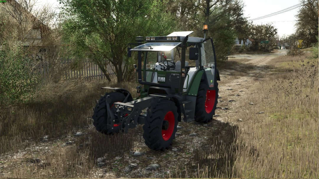 Fendt 380 GTA tractor mod in Farming Simulator 25, parked on a grassy path.