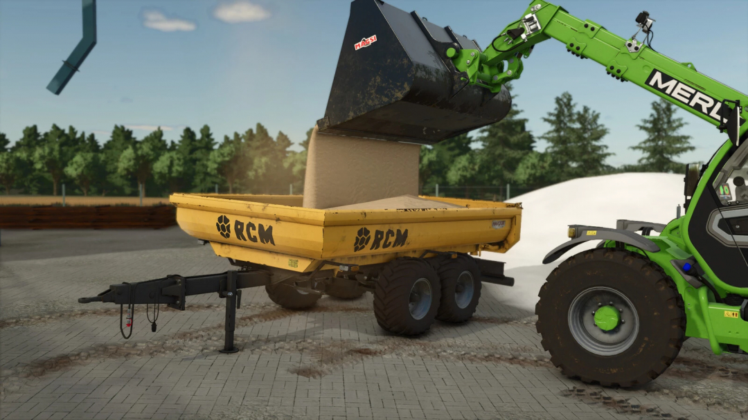 RCM PK1 trailer being loaded with grains by a green telehandler in Farming Simulator 25 mod.