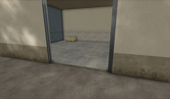 fs25-mods, Open chicken coop in Farming Simulator 25 with a hay pallet inside, part of FS25 mods.