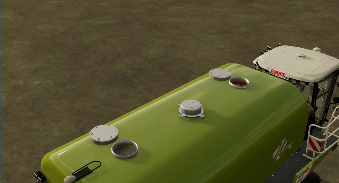 Farming Simulator 25 mod: close-up of a green tank tractor with multiple hatches and a CLAAS logo, part of the Saddle Trac 4200 Saat Pack v1.0.0.1.
