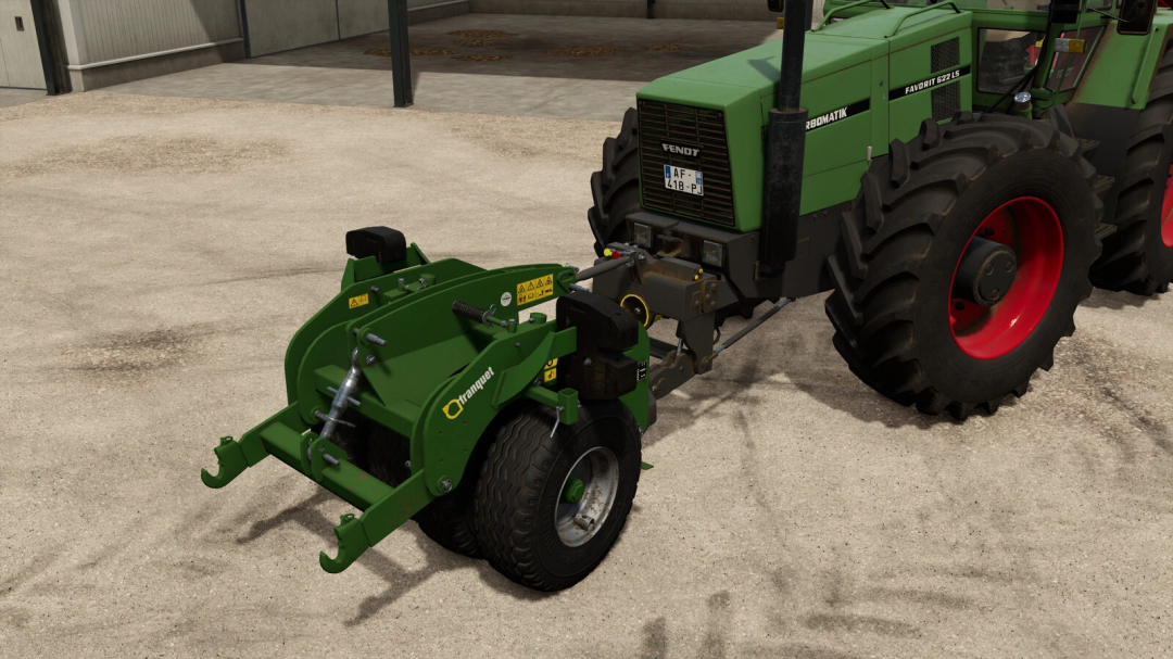 Farming Simulator 25 mod: Fendt tractor with Franquet Tyre Weights v1.0.0.0 for enhanced stability and performance.