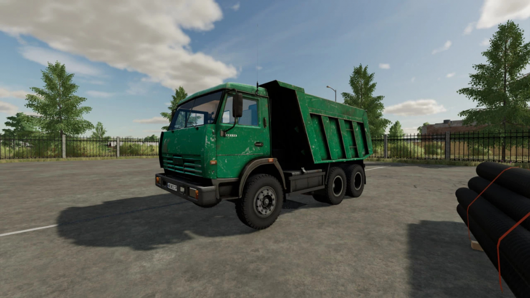 FS22 mods: Green KamAZ 65115 truck from Farming Simulator 22 mod collection, ready for versatile farming and hauling tasks.