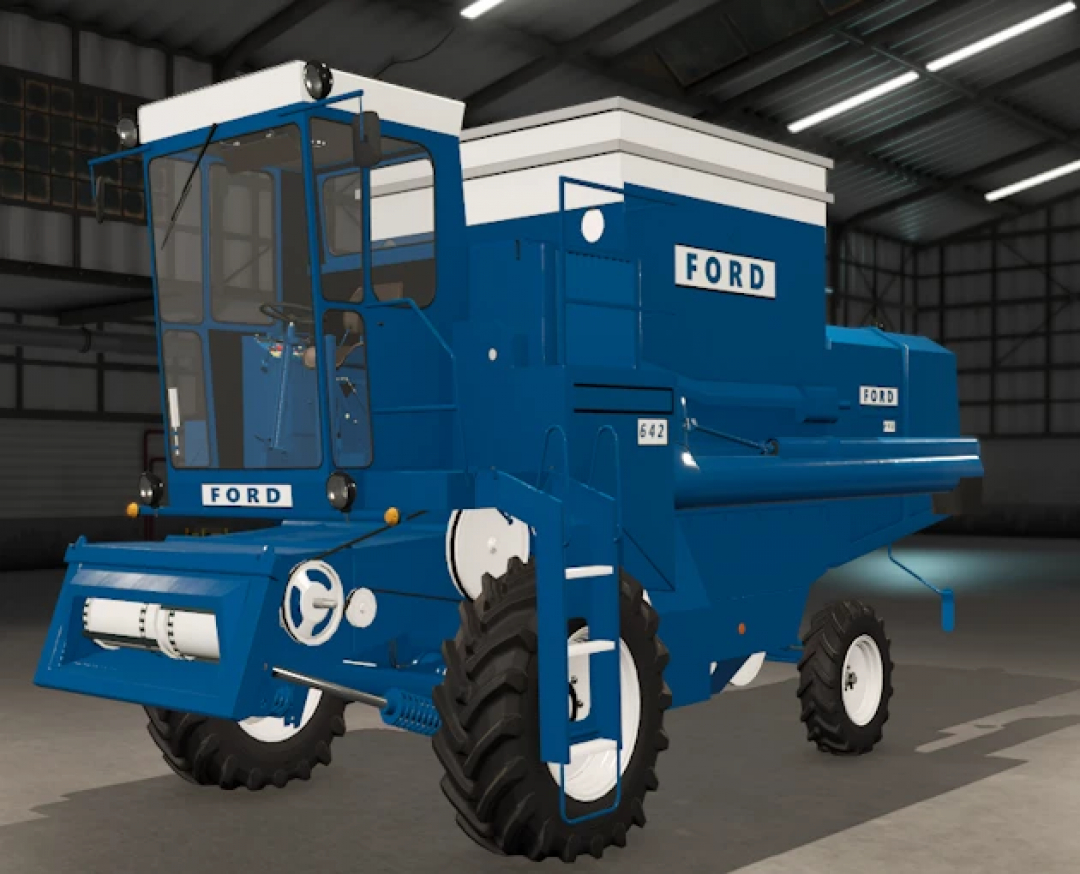 FS25 Ford/Claas 642 combine mod in Farming Simulator 25, detailed blue harvest machine with white accents, suitable for realistic farming gameplay.