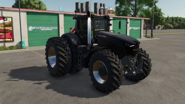 fs25-mods, Fendt Vario 1000 Edit BR v1.0.0.0 mod from Farming Simulator 25, showing a detailed black tractor in a parking lot.