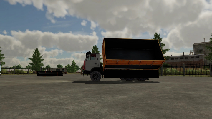 fs22-mods, Farming Simulator 22 mod: KamAZ 5320 v1.0.0.0 truck with an open cargo bed, ideal for farming and construction tasks.
