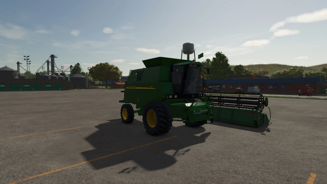 Farming Simulator 25 mod: John Deere 1550 Edit BR v1.0.0.0 forage harvester on a farm parking lot.