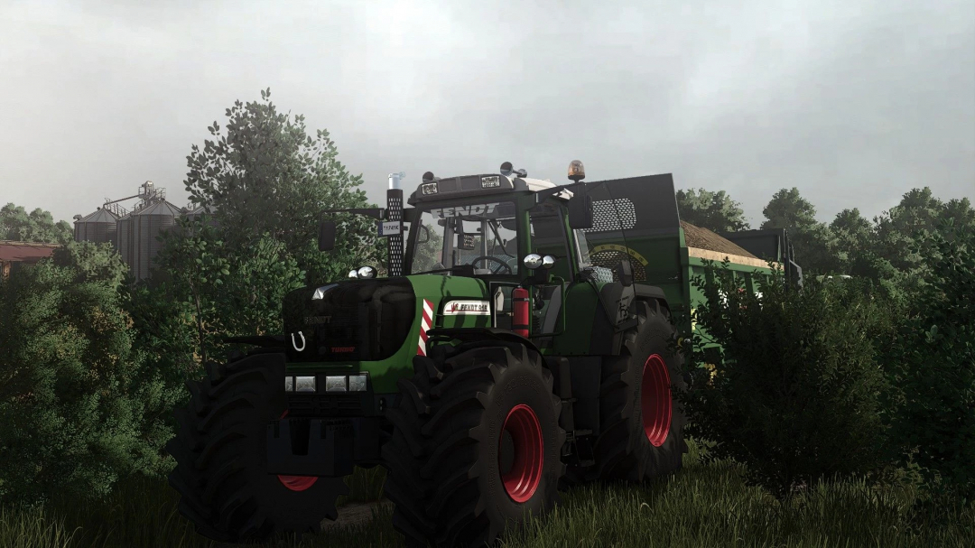Fendt 900 TMS Vario mod from Farming Simulator 25, green tractor with large tires in a farm field, ideal for FS25 mods.