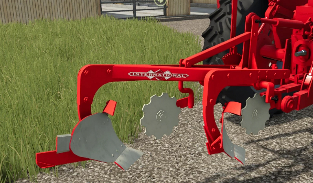 International Plow v1.0.0.0 for Farming Simulator 25 mods, featuring a red frame and multiple discs for soil preparation in FS25.