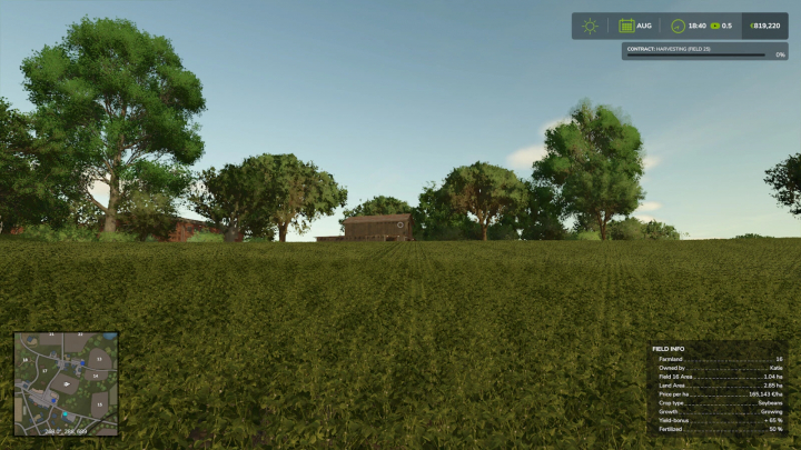 fs25-mods, Farming Simulator 25 screenshot showing a field with trees and a barn, with overlay of field info, in-game date August, and crop details. Keywords: FS25 mods, Farming Simulator 25 mods.