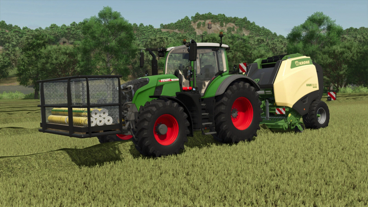 fs25-mods,  Farming Simulator 25 mod featuring a green Fendt tractor with a bale net addon for additional features, on a grassy field.