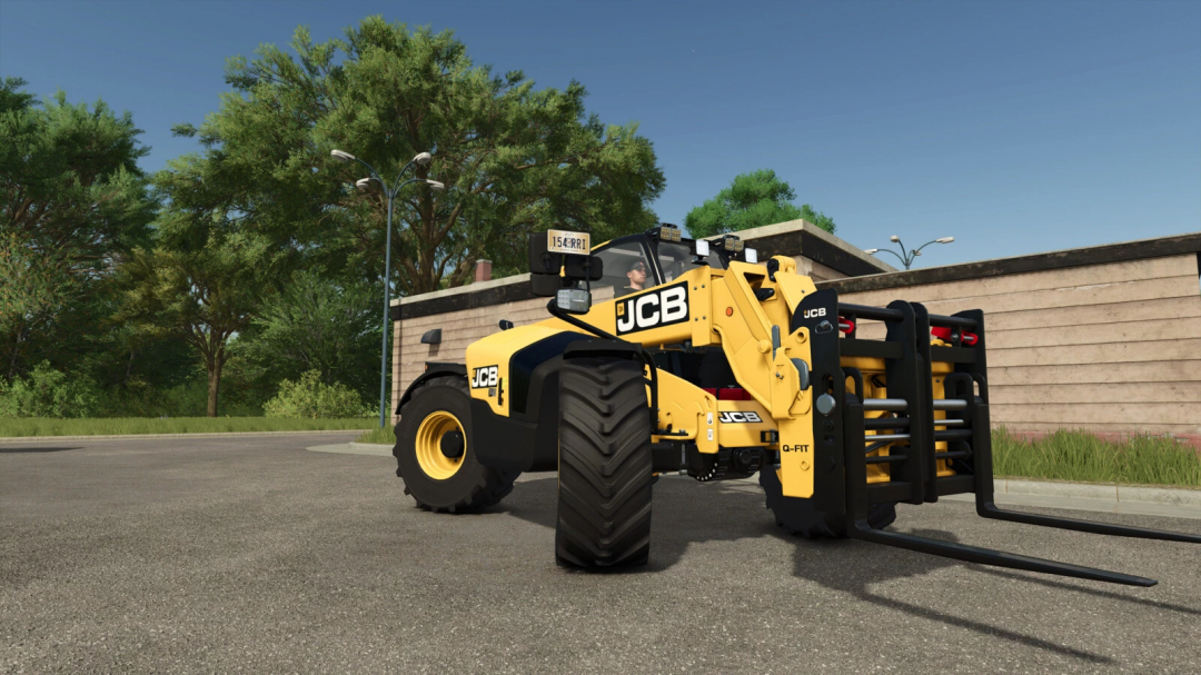 JCB Attachments v1.0.0.2 mod for Farming Simulator 25, shows a yellow JCB telehandler with attachment ready for use.