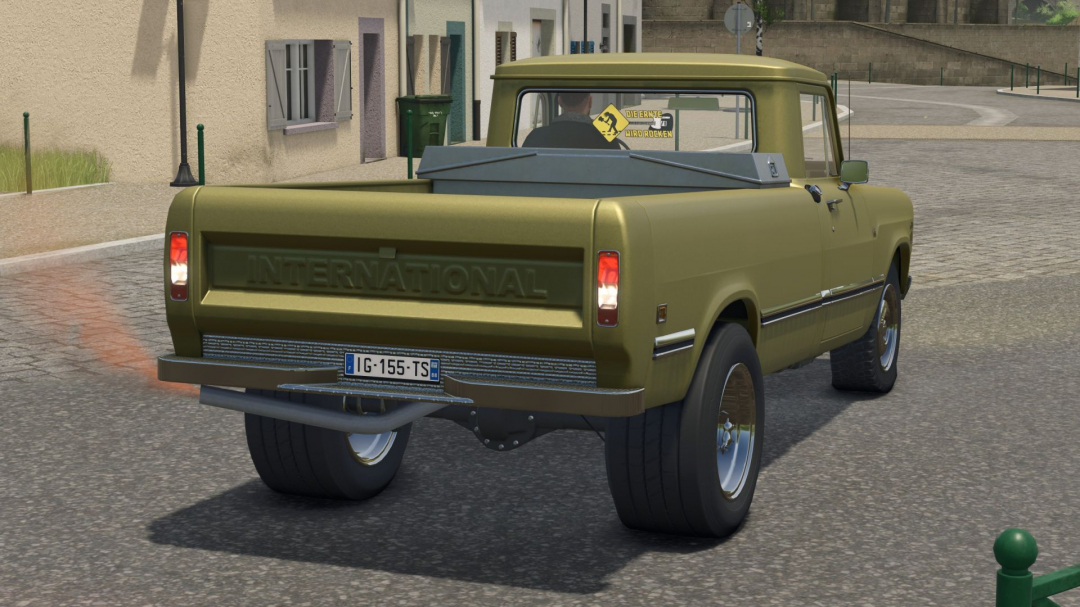 International Poser-Pickup V1.0