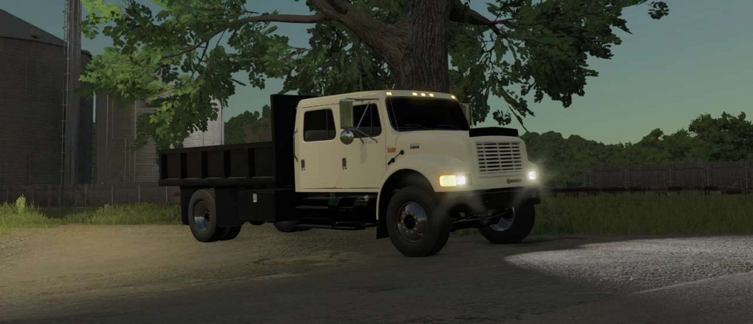 International 4900 Flatbed v1.0