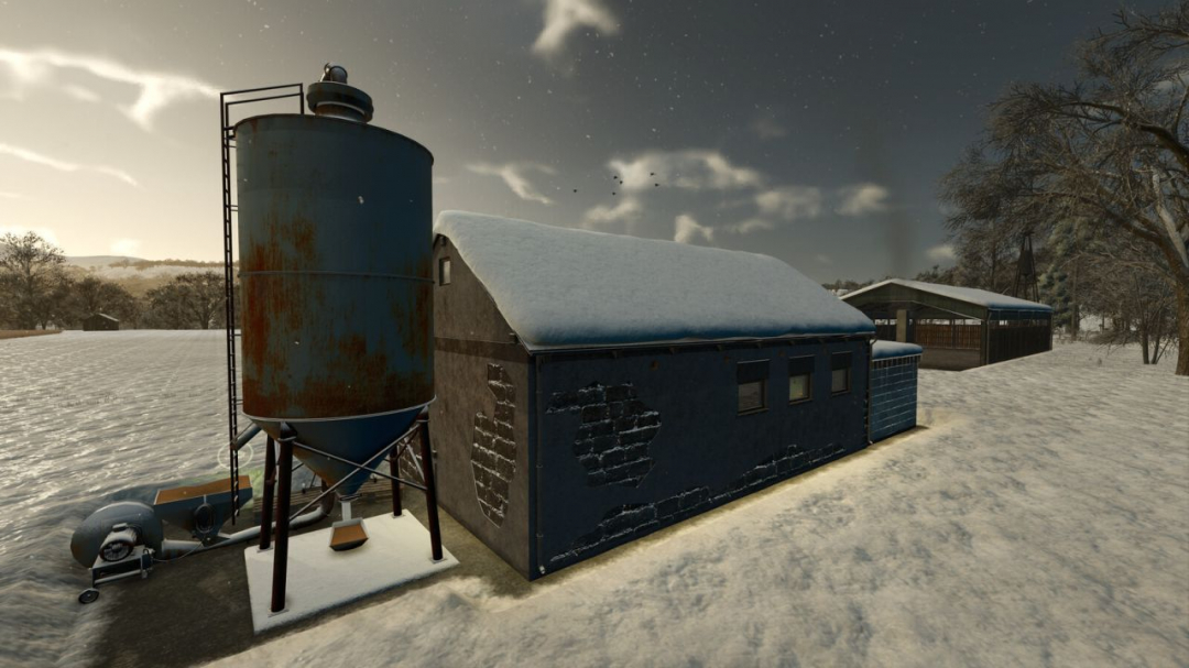 Little Old Henhouse With Silo V1.0